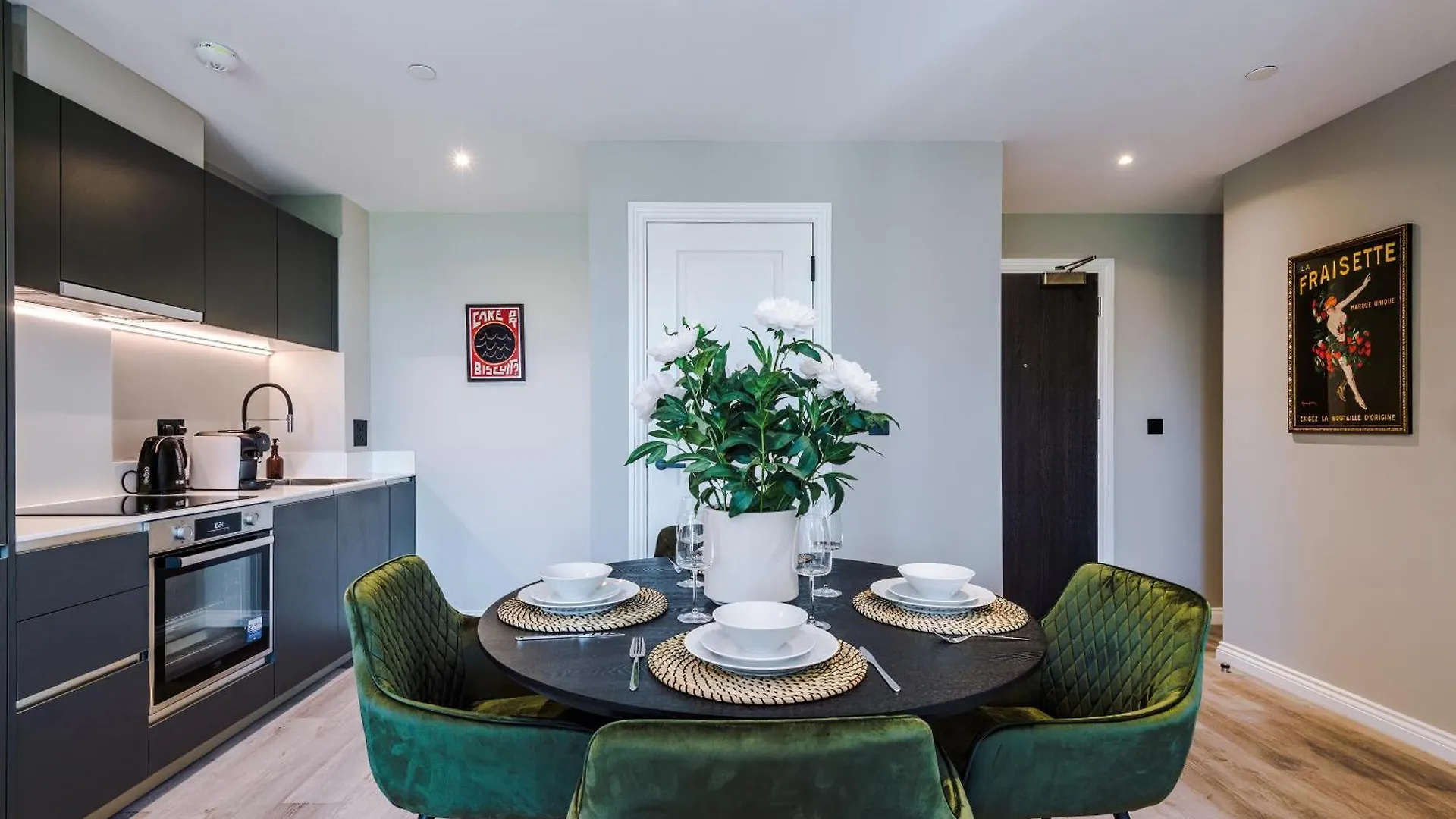 Leeds City Centre - !New! High Spec 2 Bedroom Apartment - Reduced Rates For Longer Stays Beeston Hill